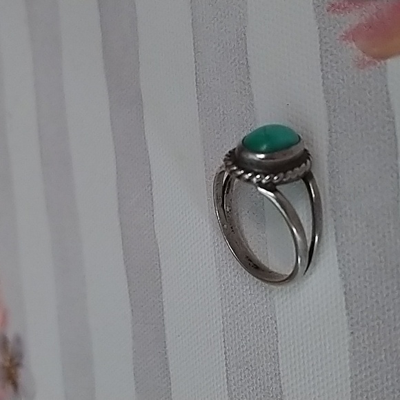 VTG Old Pawn Navajo Dainty Sterling & Turquoise - Picture 5 of 7